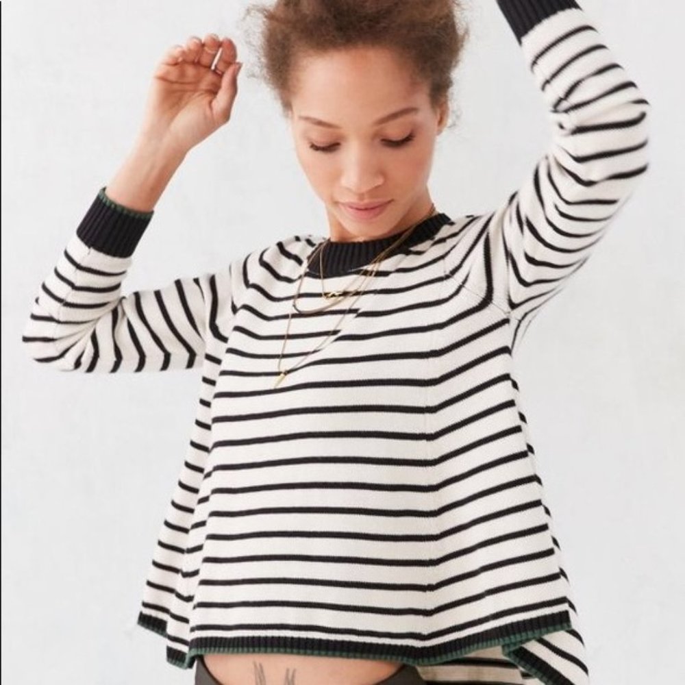 Striped B&W UO Swing Sweater
